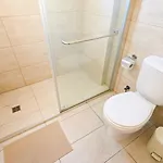 Lägenhet Sunny 2br Getaway Steps From The With Wi-fi Larnaca